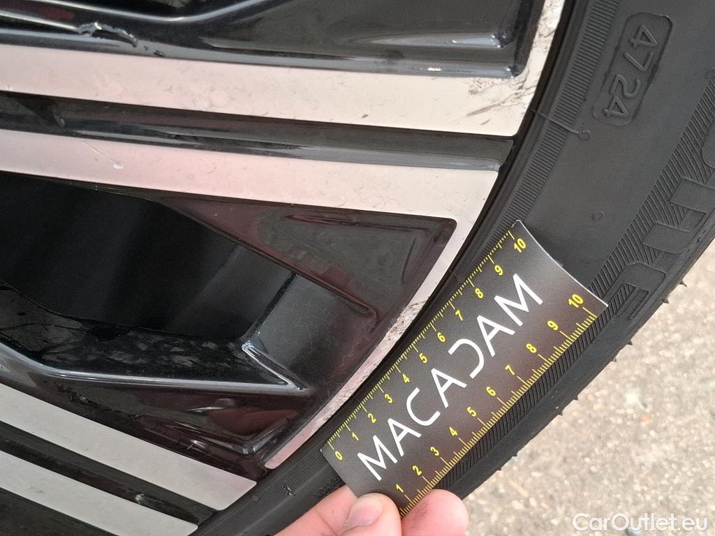  Volvo  XC90 VOLVO  / 2019 / 5P / SUV Recharge T8 AWD GT 8 Inscription #9