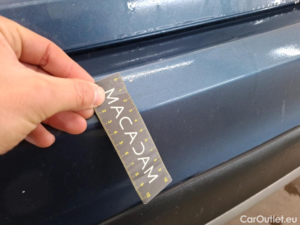  Ford  Focus FORD  / 2018 / 5P / Crossover 1.0 Flexifuel hybrid 125 Active Business #4