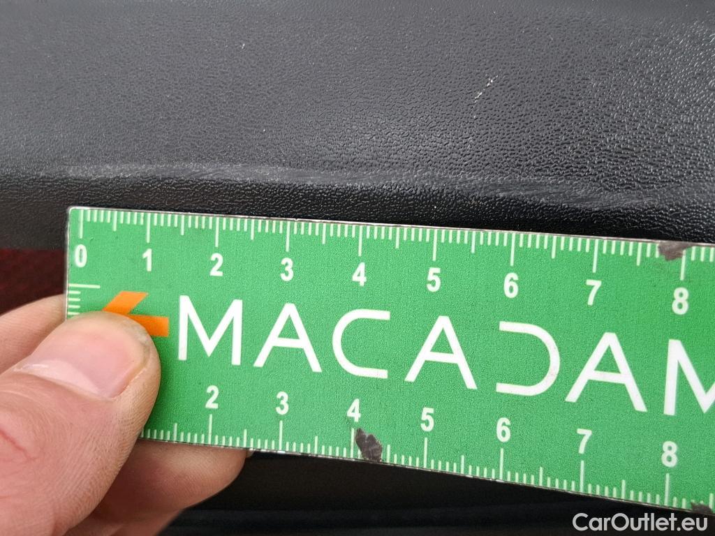  Porsche  Taycan  93kWh BVA #14