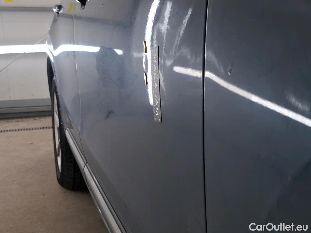  Volvo  XC90 VOLVO  / 2019 / 5P / SUV Recharge T8 AWD GT 8 Inscription Busi #53