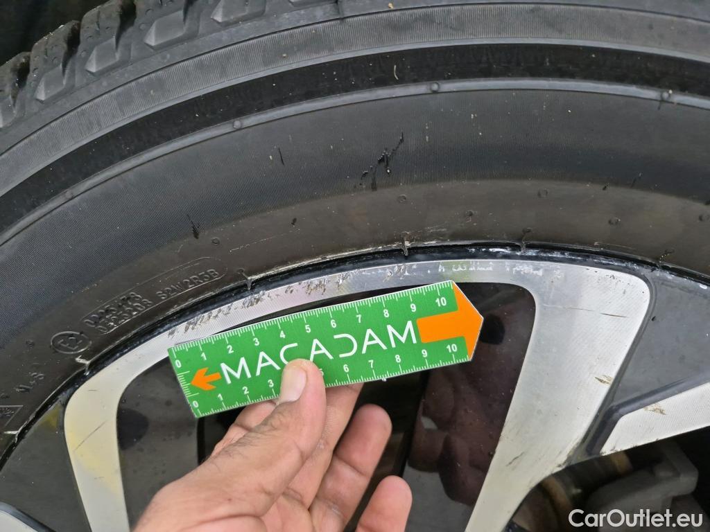  Citroen  C5 CITROEN  Aircross / 2018 / 5P / SUV Hybrid 225 ë-EAT8 Business + #2