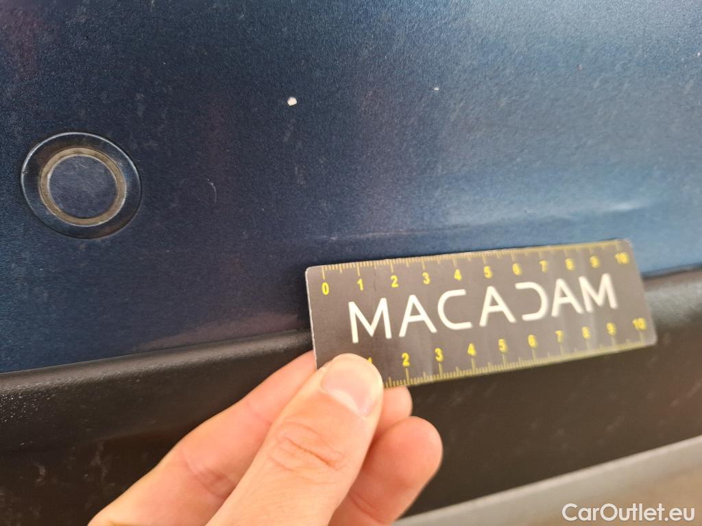  Ford  Focus FORD  / 2018 / 5P / Crossover 1.0 Flexifuel hybrid 125 Active Business #2