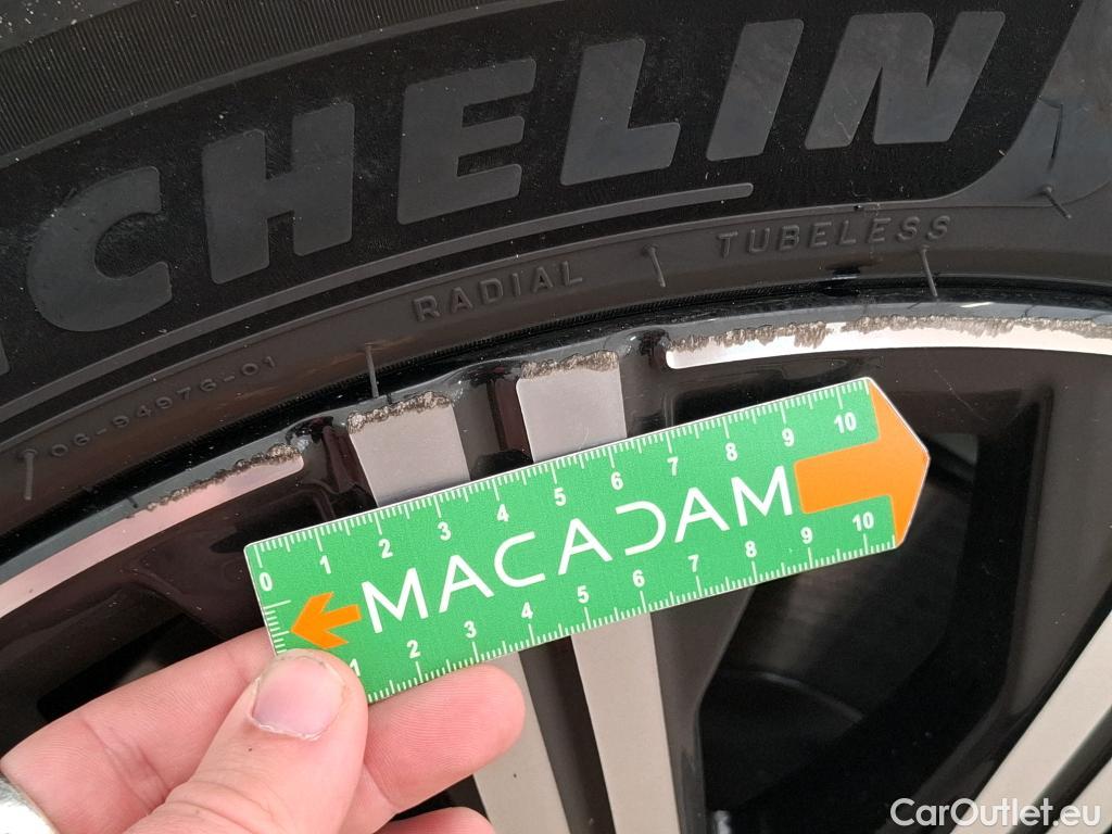  Volvo  XC90  Inscription Recharge Plug-In Hybrid AWD 2.0 T8 Twin Engine #7