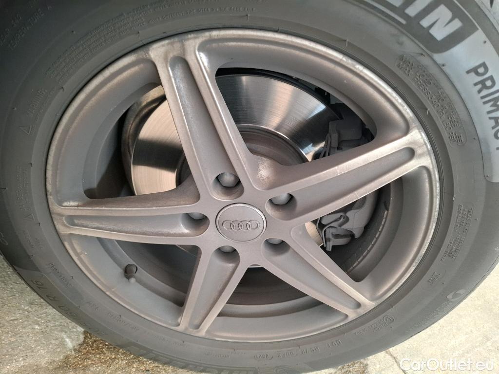  Audi  A4  Avant business line ultra 2.0 TDI 150CV BVA7 E6 #7