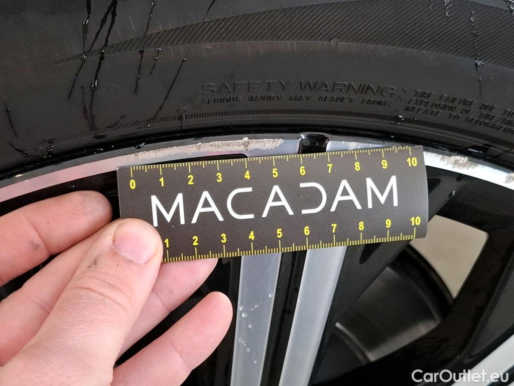  Volvo  XC90 VOLVO  / 2019 / 5P / SUV Recharge T8 AWD GT 8 Inscription #17