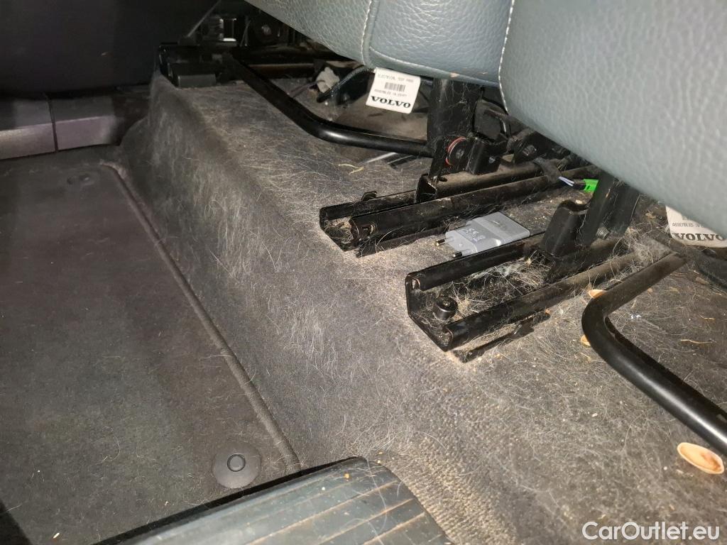  Volvo  XC90 VOLVO  / 2019 / 5P / SUV Recharge T8 AWD GT 8 Inscription Busi #70