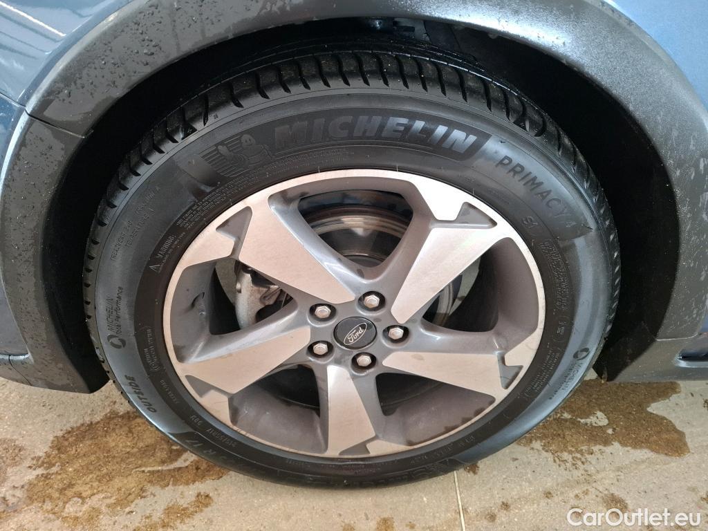  Ford  Focus FORD  / 2018 / 5P / Crossover 1.0 Flexifuel hybrid 125 Active Business #15