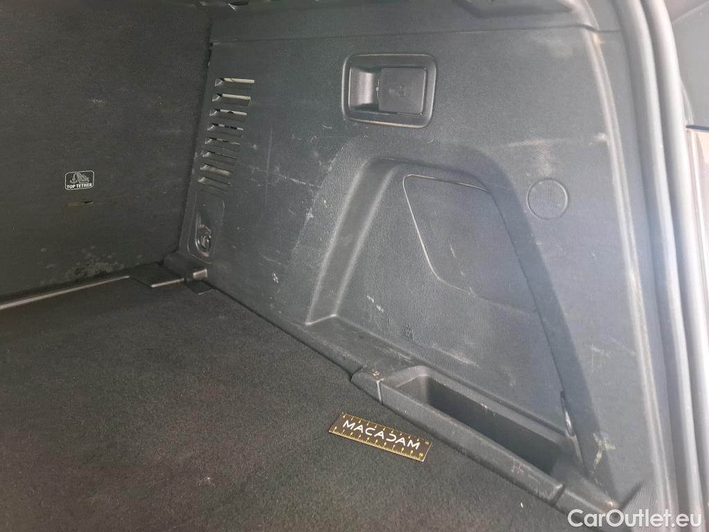  Peugeot  3008  II Allure Pack 1.5 HDi 130CV BVA8 E6d #26