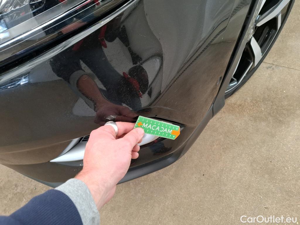  Nissan  Qashqai NISSAN  / 2017 / 5P / Crossover 1.3 DIG-T 160 DCT Tekna #31