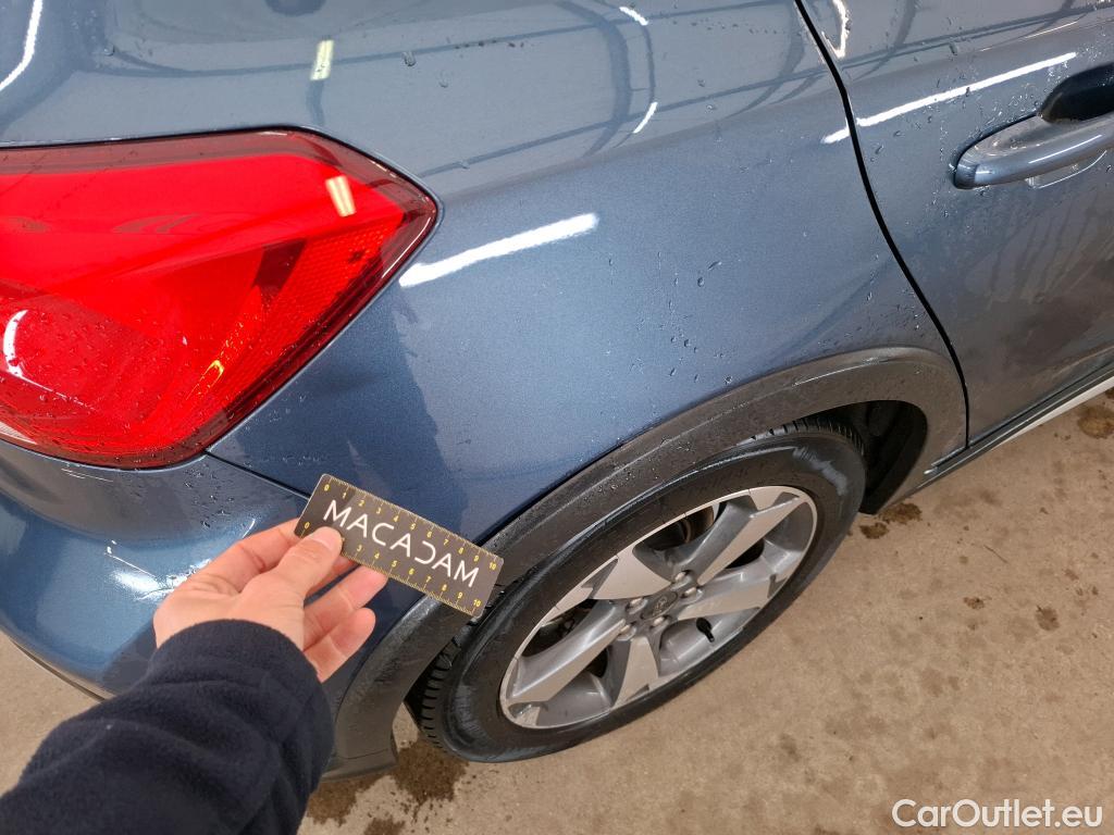  Ford  Focus FORD  / 2018 / 5P / Crossover 1.0 Flexifuel hybrid 125 Active Business #34