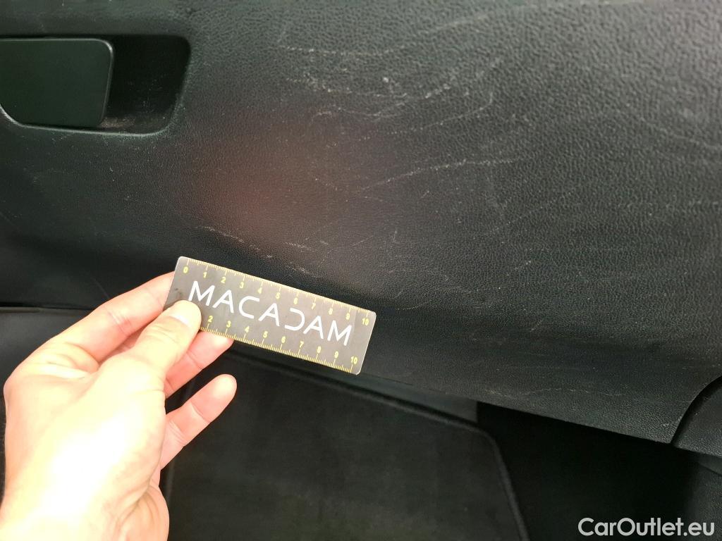  Ford  Focus FORD  / 2018 / 5P / Crossover 1.0 Flexifuel hybrid 125 Active Business #21