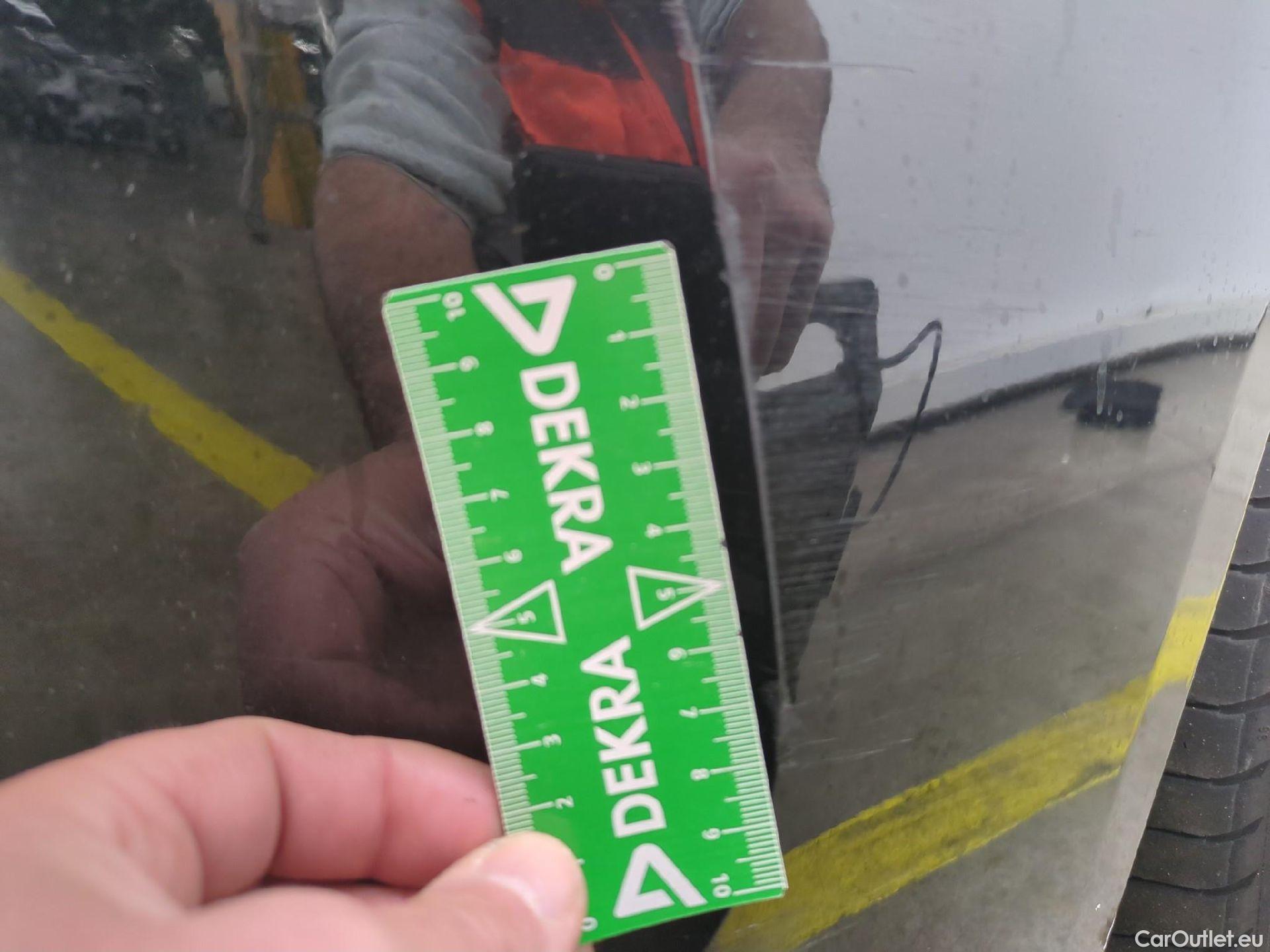  Peugeot  208  Active Pack 1.5 HDi 100CV BVM6 E6d #18