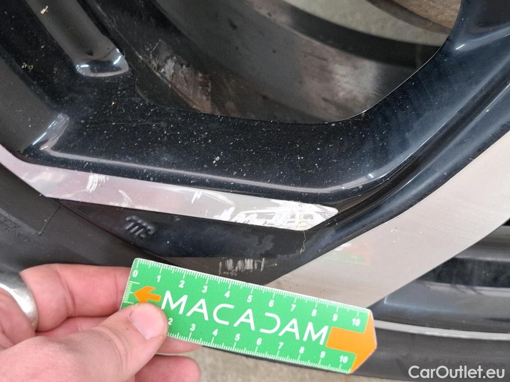  Nissan  Qashqai NISSAN  / 2017 / 5P / Crossover 1.3 DIG-T 160 DCT Tekna #57