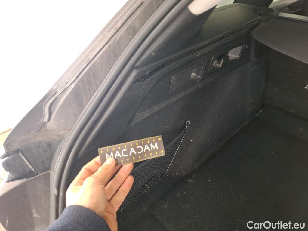  Peugeot  308 PEUGEOT  SW  2021  5P  Break BlueHDi 130 ACTIVE PACK #44