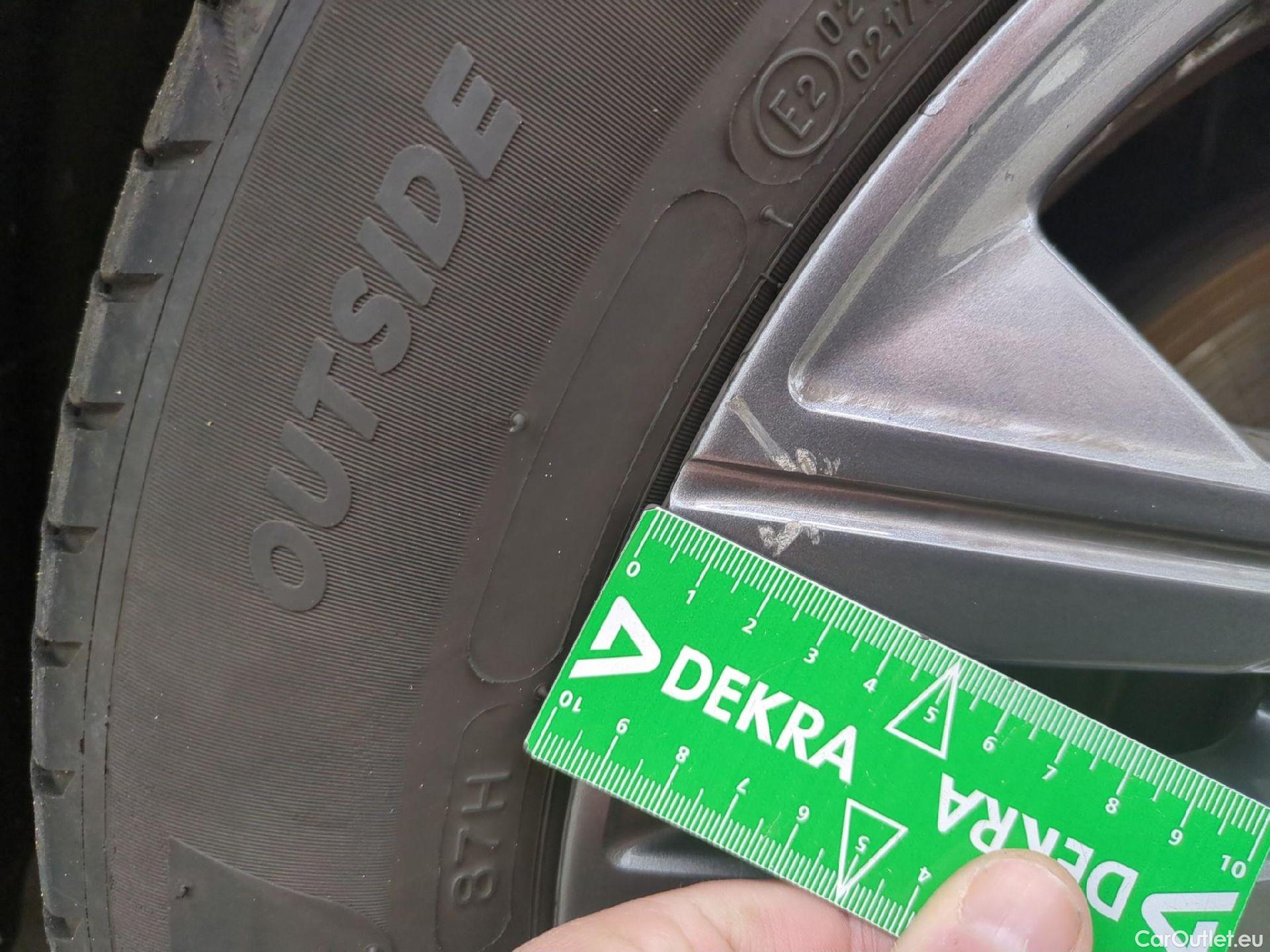  Peugeot  208  Active Pack 1.5 HDi 100CV BVM6 E6d #15