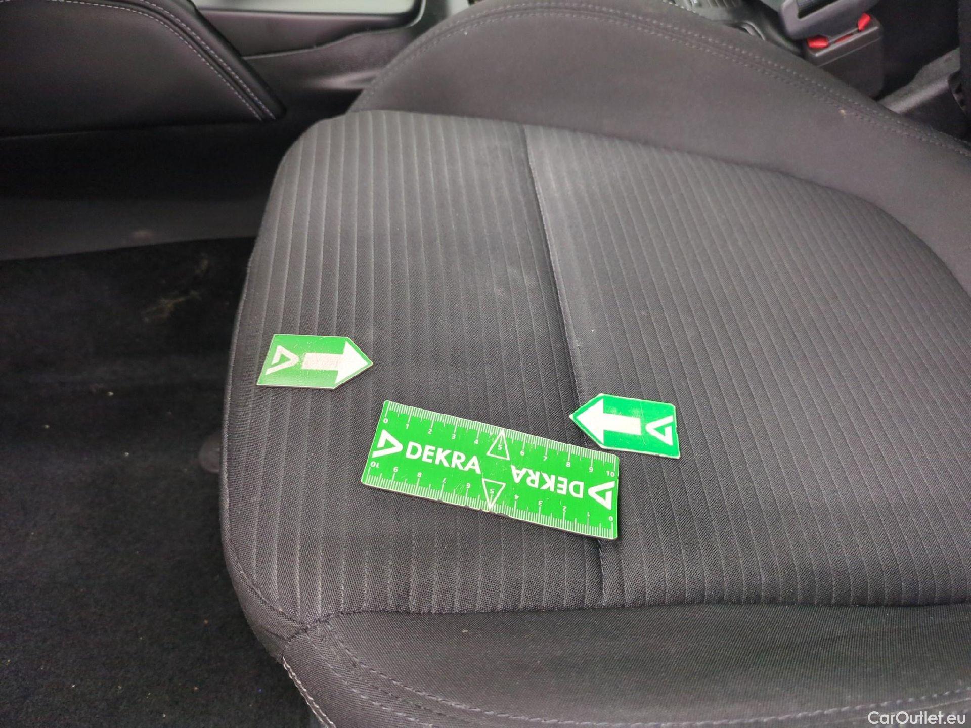  Ford  Focus FORD  SW / 2021 / 5P / Break 1.0 Flexi mHEV 125 Titani X Busin Pshift #38