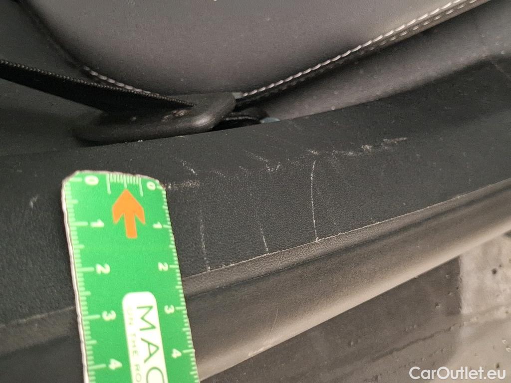  Peugeot  2008  Allure Business 1.2 PureTech 110CV BVM6 E6dT #40