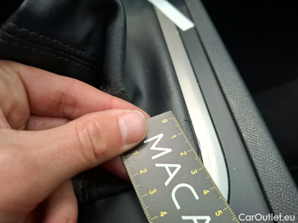  Peugeot  308 PEUGEOT  SW  2021  5P  Break BlueHDi 130 ACTIVE PACK #43