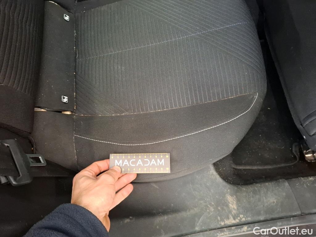  Peugeot  308 PEUGEOT  SW  2021  5P  Break BlueHDi 130 ACTIVE PACK #39