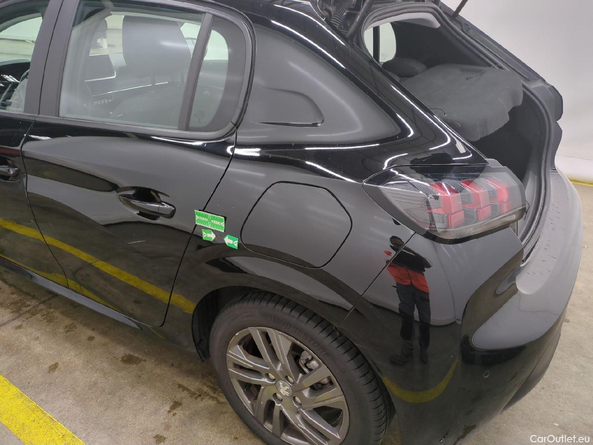  Peugeot  208  Active Pack 1.5 HDi 100CV BVM6 E6d #35