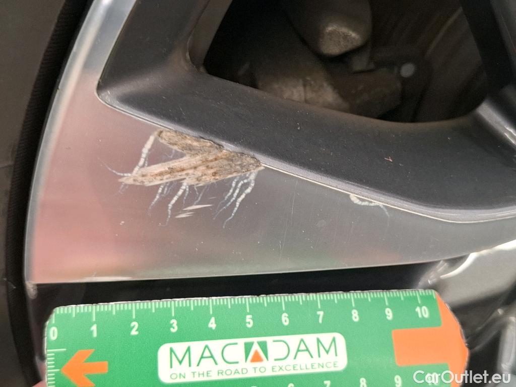  Peugeot  2008  Allure Business 1.2 PureTech 110CV BVM6 E6dT #27