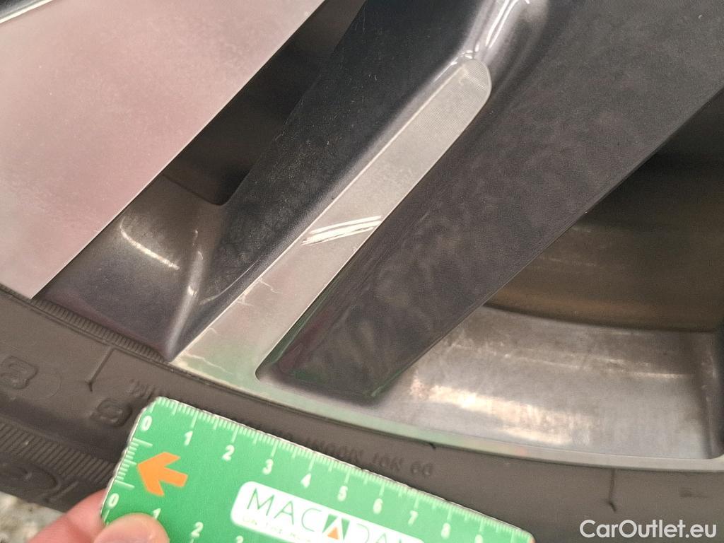  Peugeot  2008  Allure Business 1.2 PureTech 110CV BVM6 E6dT #24