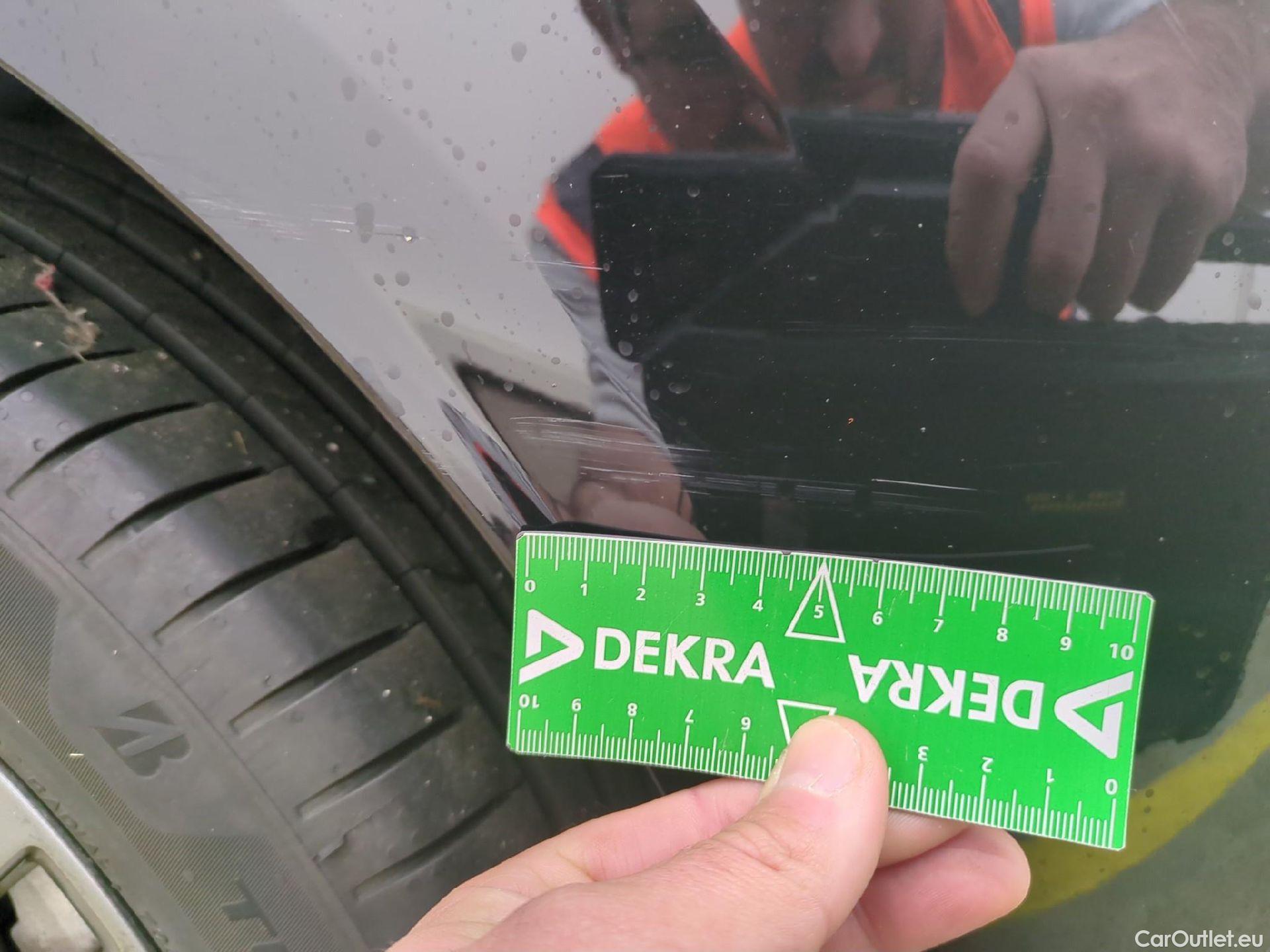  Peugeot  208  Active Pack 1.5 HDi 100CV BVM6 E6d #38