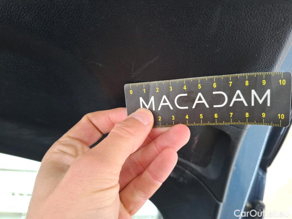  Ford  Focus FORD  / 2018 / 5P / Crossover 1.0 Flexifuel hybrid 125 Active Business #42