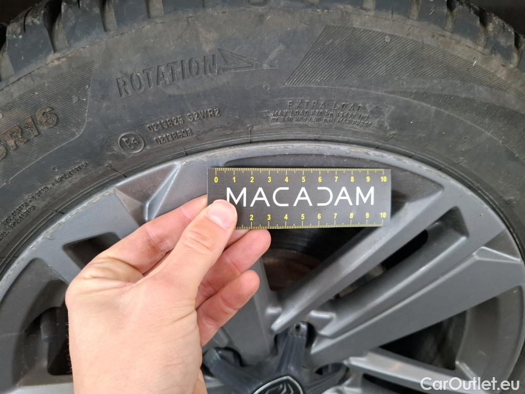  Peugeot  308 PEUGEOT  SW  2021  5P  Break BlueHDi 130 ACTIVE PACK #8