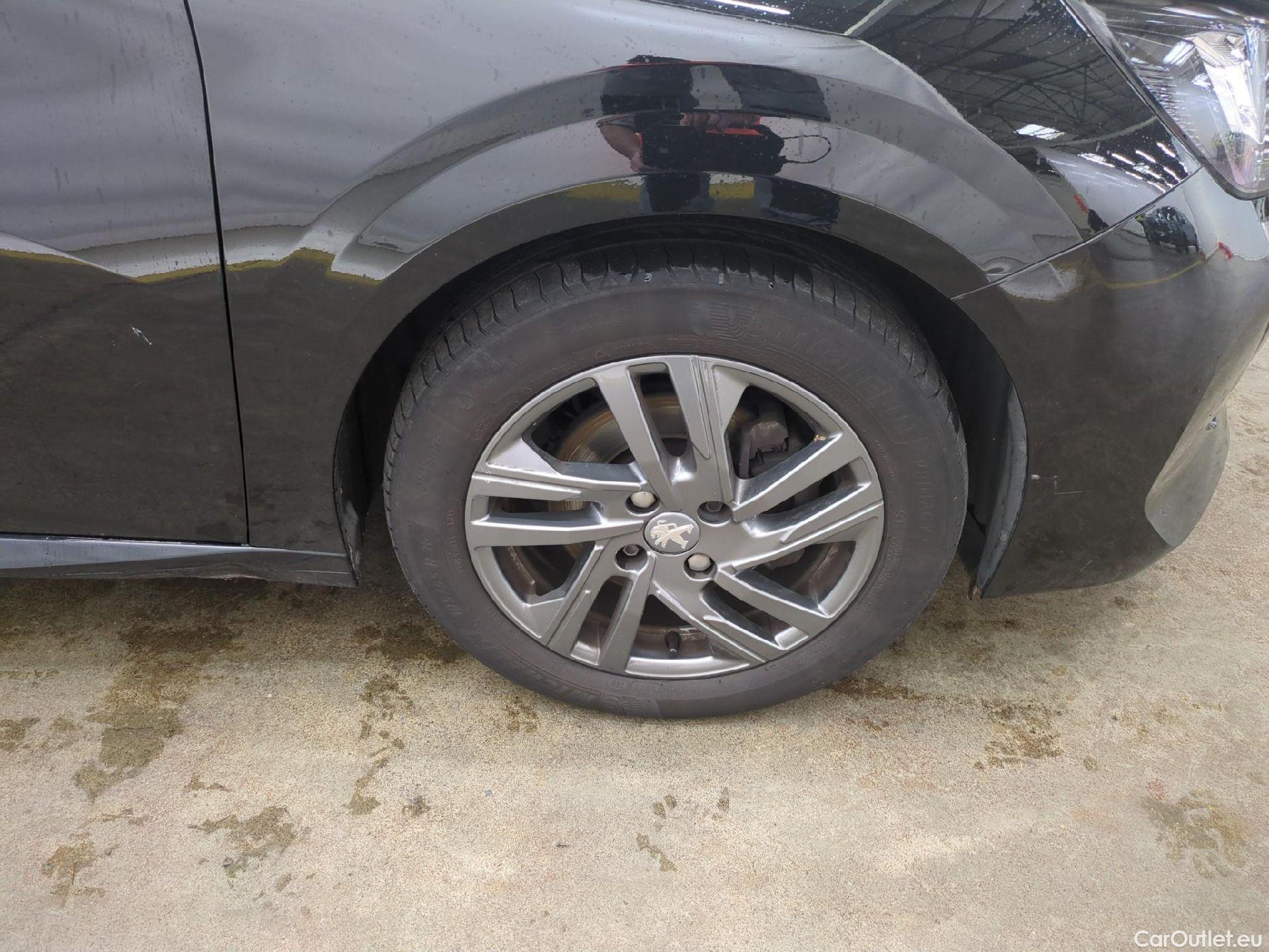  Peugeot  208  Active Pack 1.5 HDi 100CV BVM6 E6d #13