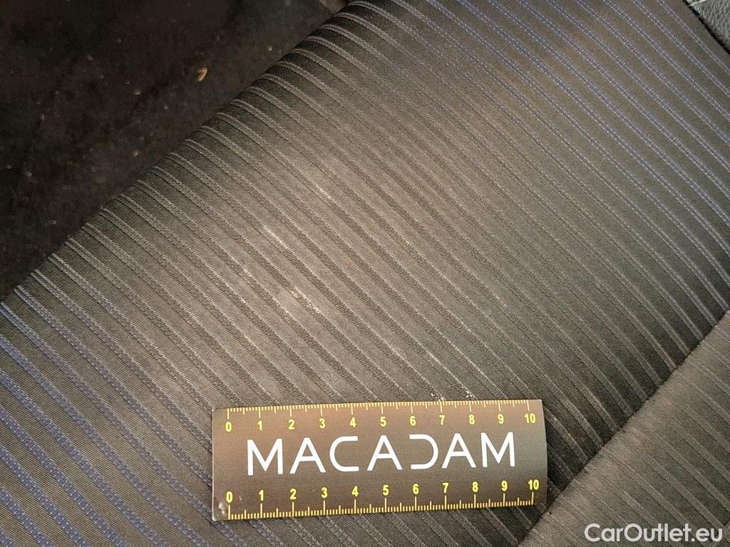  Nissan  Qashqai NISSAN  / 2021 / 5P / Crossover 1.3 MHEV 158ch Xtronic Tekna #19