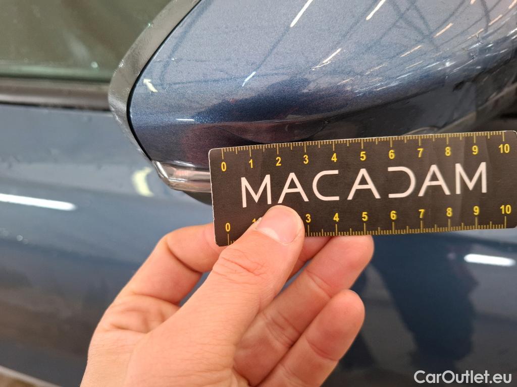  Ford  Focus FORD  / 2018 / 5P / Crossover 1.0 Flexifuel hybrid 125 Active Business #39