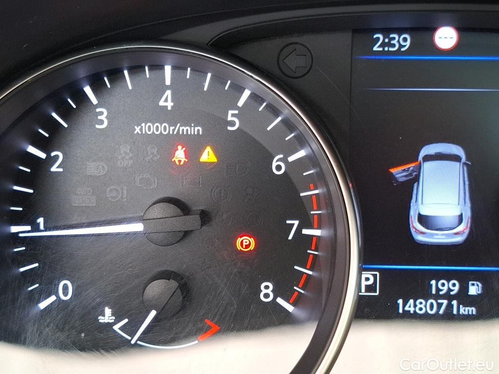  Nissan  Qashqai NISSAN  / 2017 / 5P / Crossover 1.3 DIG-T 160 DCT Tekna #74