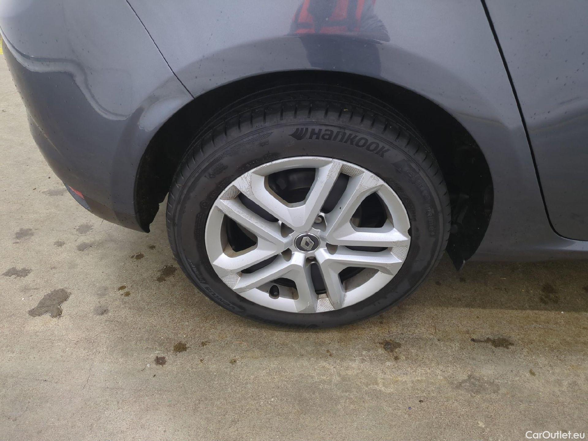  Renault  Megane RENAULT Mégane Berline / 2020 / 5P / Berline Business TCe 140 EDC FAP -21B #9