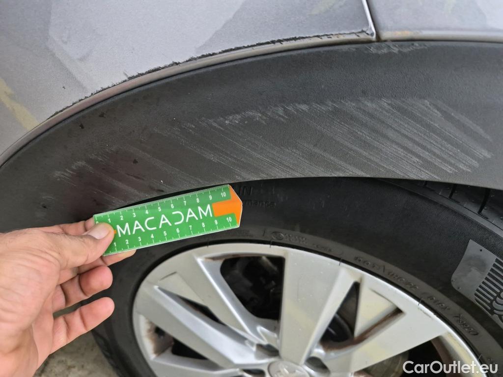  Peugeot  5008  Active Business 1.5 HDi 130CV BVA8 E6dT #28