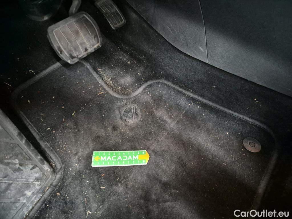  Peugeot  5008  Active Business 1.5 HDi 130CV BVA8 E6dT #6