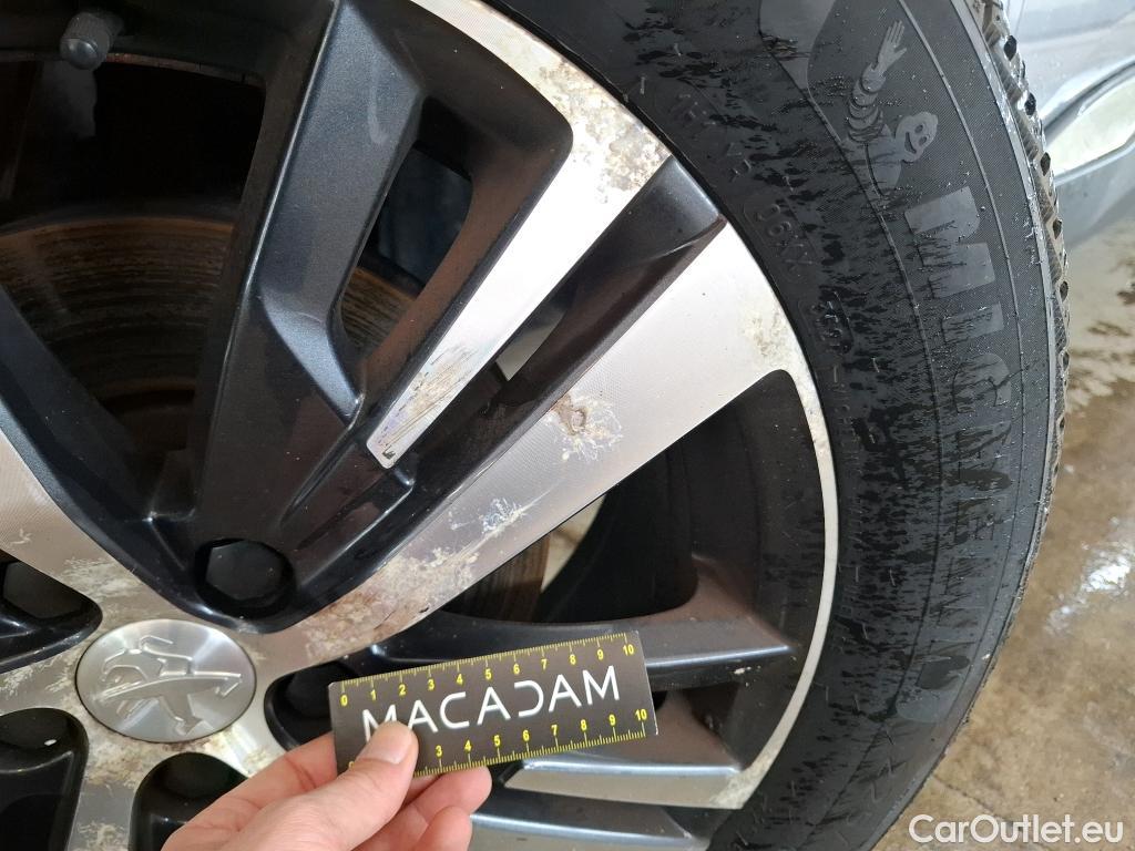  Peugeot  5008  Allure 1.5 HDi 130CV BVA8 E6d #5