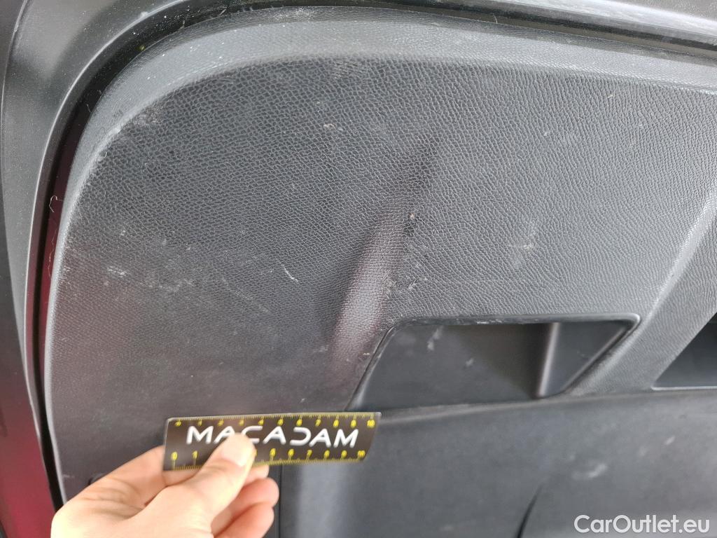  Peugeot  5008  Allure 1.5 HDi 130CV BVA8 E6d #28