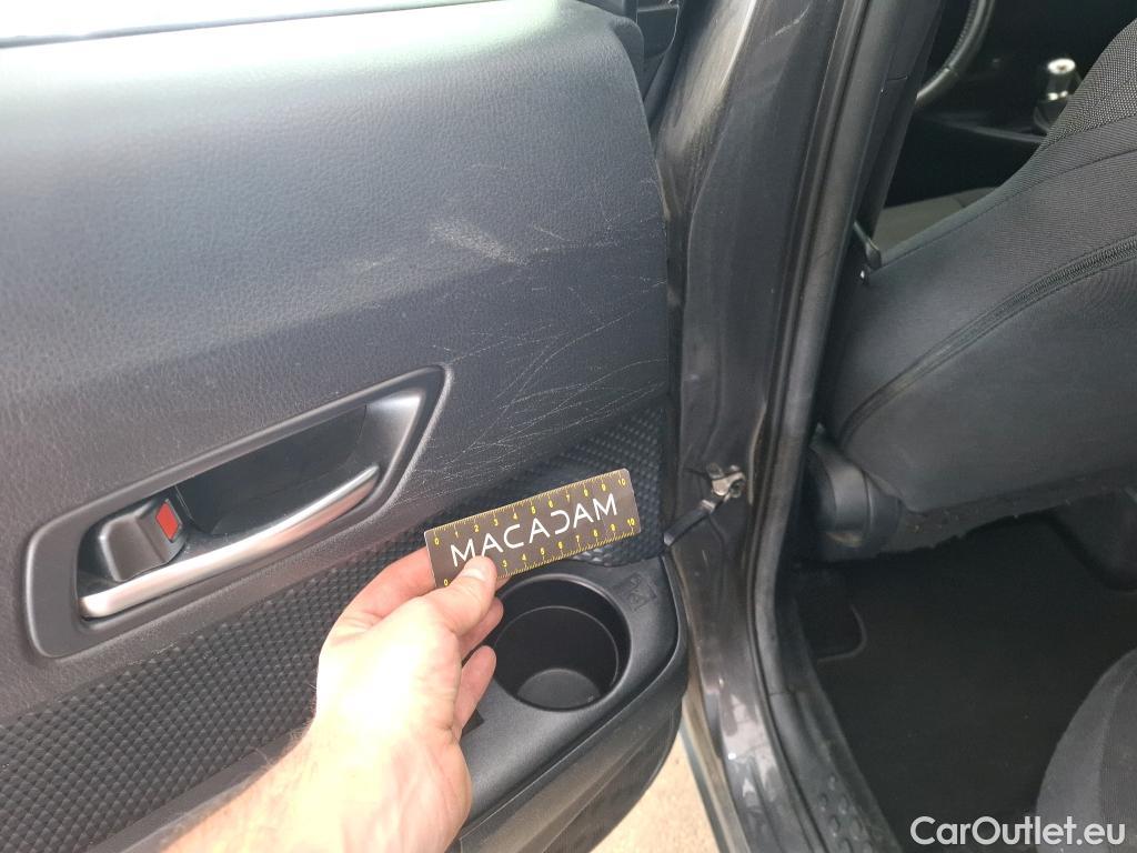  Toyota  C-HR TOYOTA  / 2016 / 5P / SUV 1.8 HYBRIDE 122 DYNAMIC BUSINESS #14