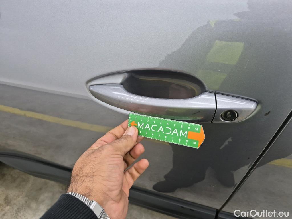  Peugeot  5008  Active Business 1.5 HDi 130CV BVA8 E6dT #29