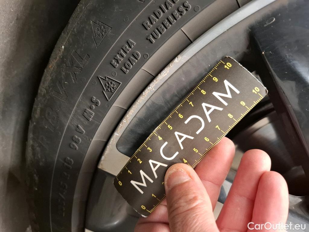  Peugeot  508 PEUGEOT  SW / 2018 / 5P / Break BlueHDi 130 S&S EAT8 GT #7