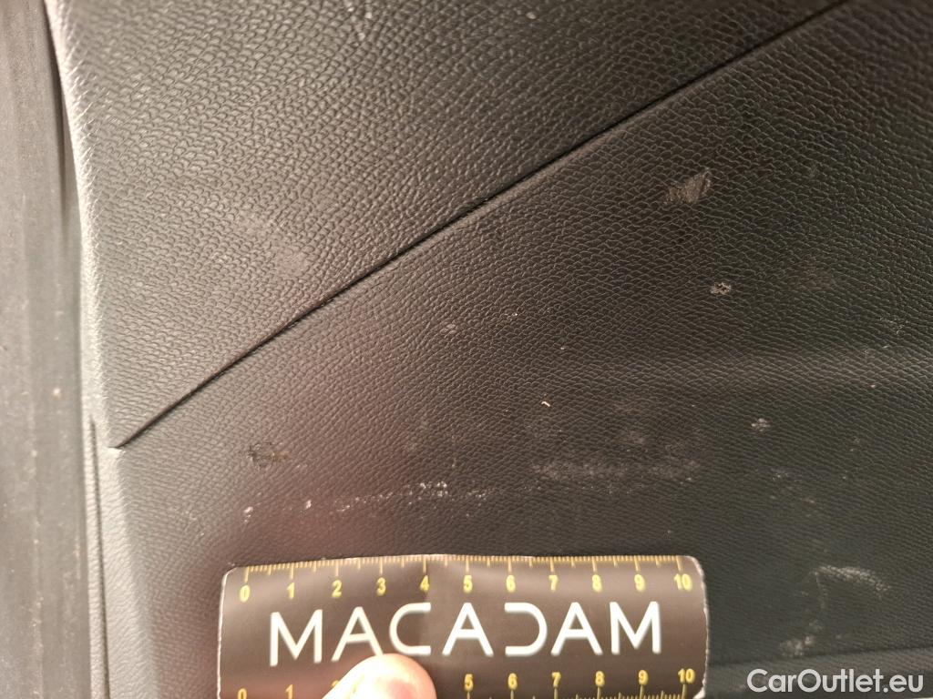  Peugeot  508 PEUGEOT  SW / 2018 / 5P / Break BlueHDi 130 S&S EAT8 GT #26