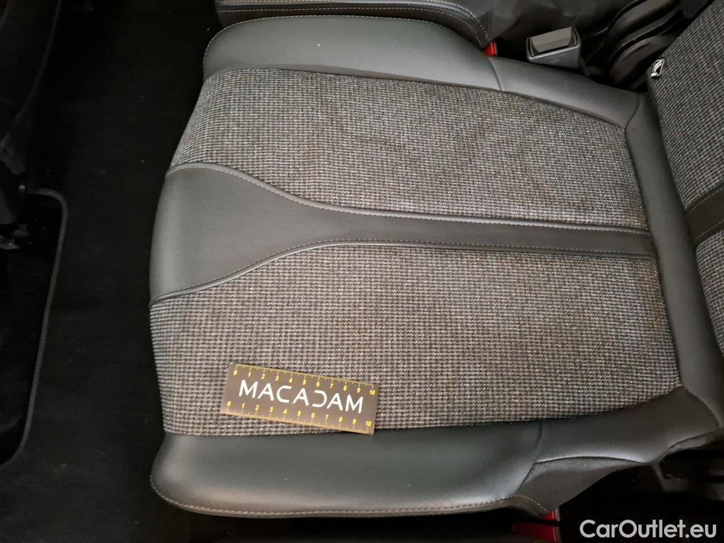  Peugeot  5008  Allure 1.5 HDi 130CV BVA8 E6d #41