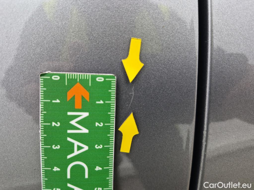  Peugeot  5008  Active Business 1.5 HDi 130CV BVA8 E6dT #50