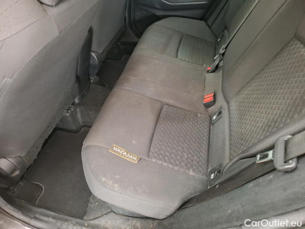  Toyota  C-HR TOYOTA  / 2016 / 5P / SUV 1.8 HYBRIDE 122 DYNAMIC BUSINESS #24