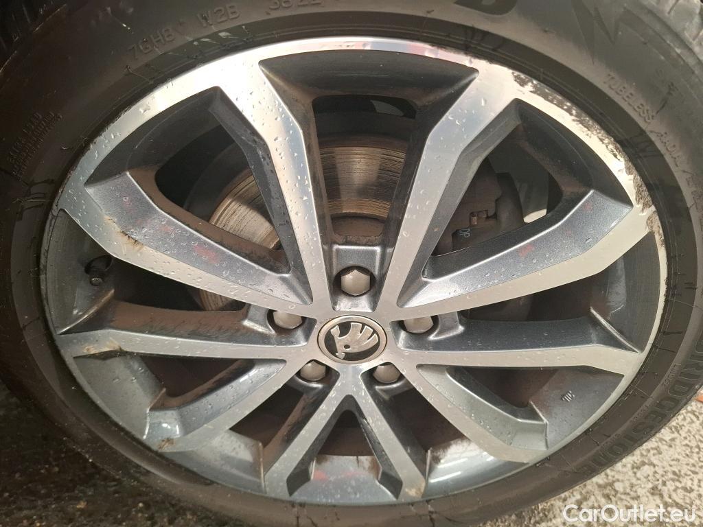  Skoda  Octavia SKODA  Combi 5p Break 2.0 TDI SCR 150 Edition #2