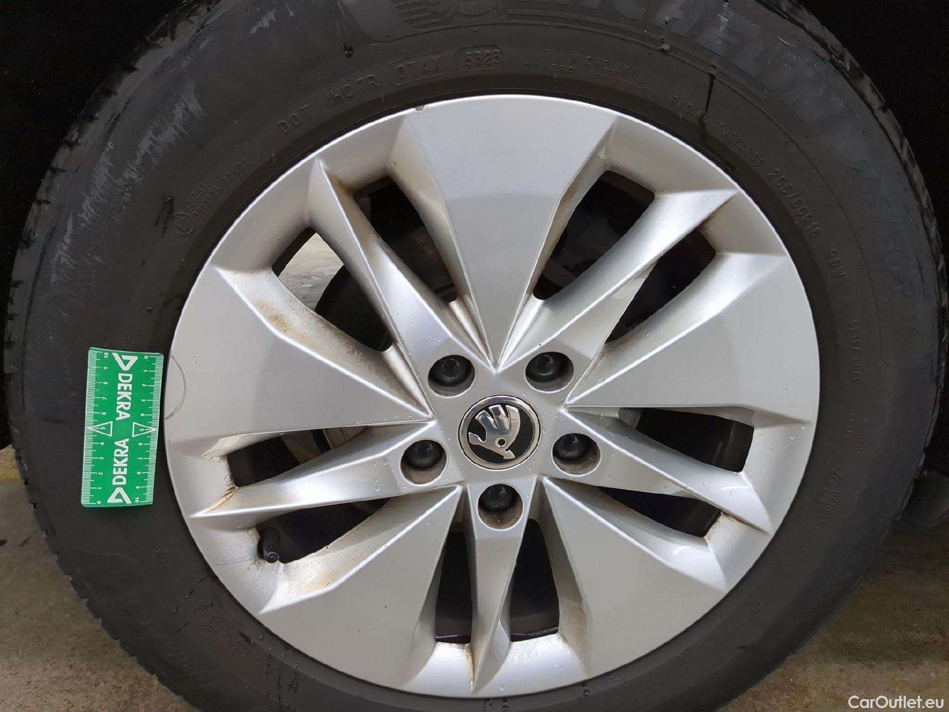  Skoda  Octavia  Break Business 2.0 TDI 150CV BVA7 E6d #3