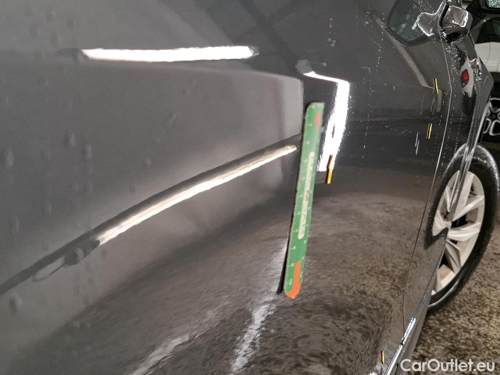  Volkswagen  Tiguan VOLKSWAGEN  Allspace / 2017 / 5P / SUV 2.0 TDI 150 DSG7 Carat #28