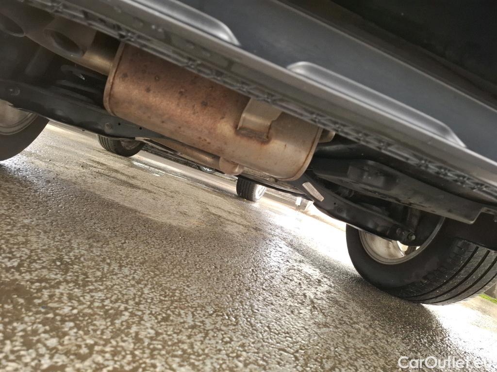  Volkswagen  Tiguan VOLKSWAGEN  Allspace / 2017 / 5P / SUV 2.0 TDI 150 DSG7 Carat #35