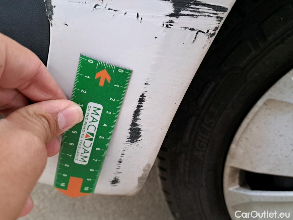  Volkswagen  Transporter VOLKSWAGEN  / 2019 / 4P / Fourgon tôlé 2.0 TDi 150 DSG7 L1H1 Business Plus #6